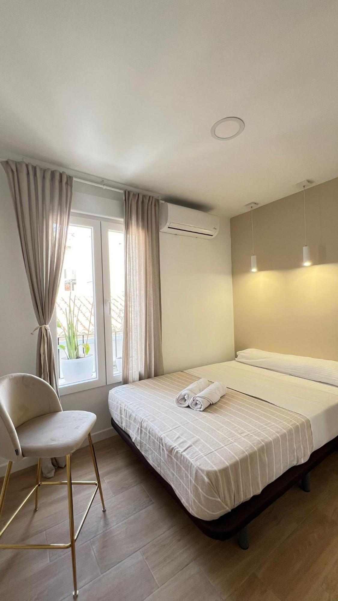 Hermosos Apartamentos En Pleno Centro غرناطة المظهر الخارجي الصورة