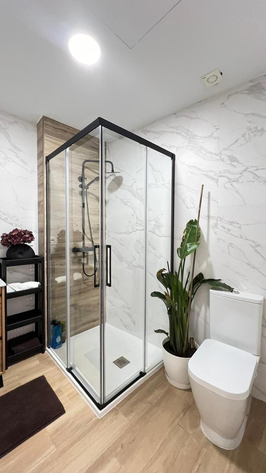 Hermosos Apartamentos En Pleno Centro غرناطة المظهر الخارجي الصورة