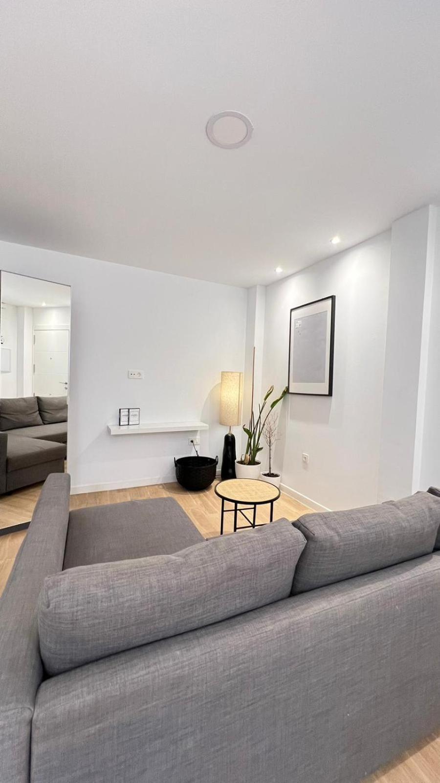 Hermosos Apartamentos En Pleno Centro غرناطة المظهر الخارجي الصورة