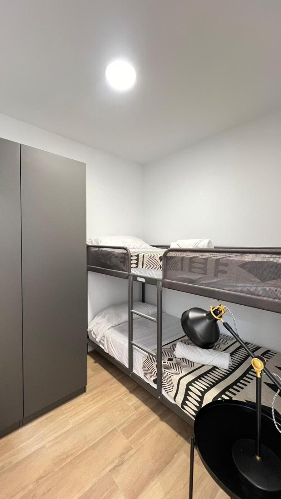 Hermosos Apartamentos En Pleno Centro غرناطة المظهر الخارجي الصورة
